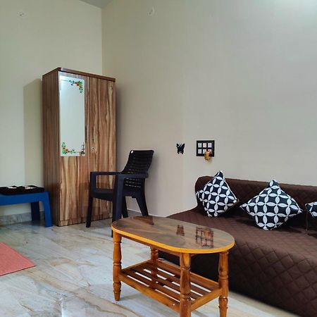 Artkarna Hotel Gokarna  Eksteriør billede