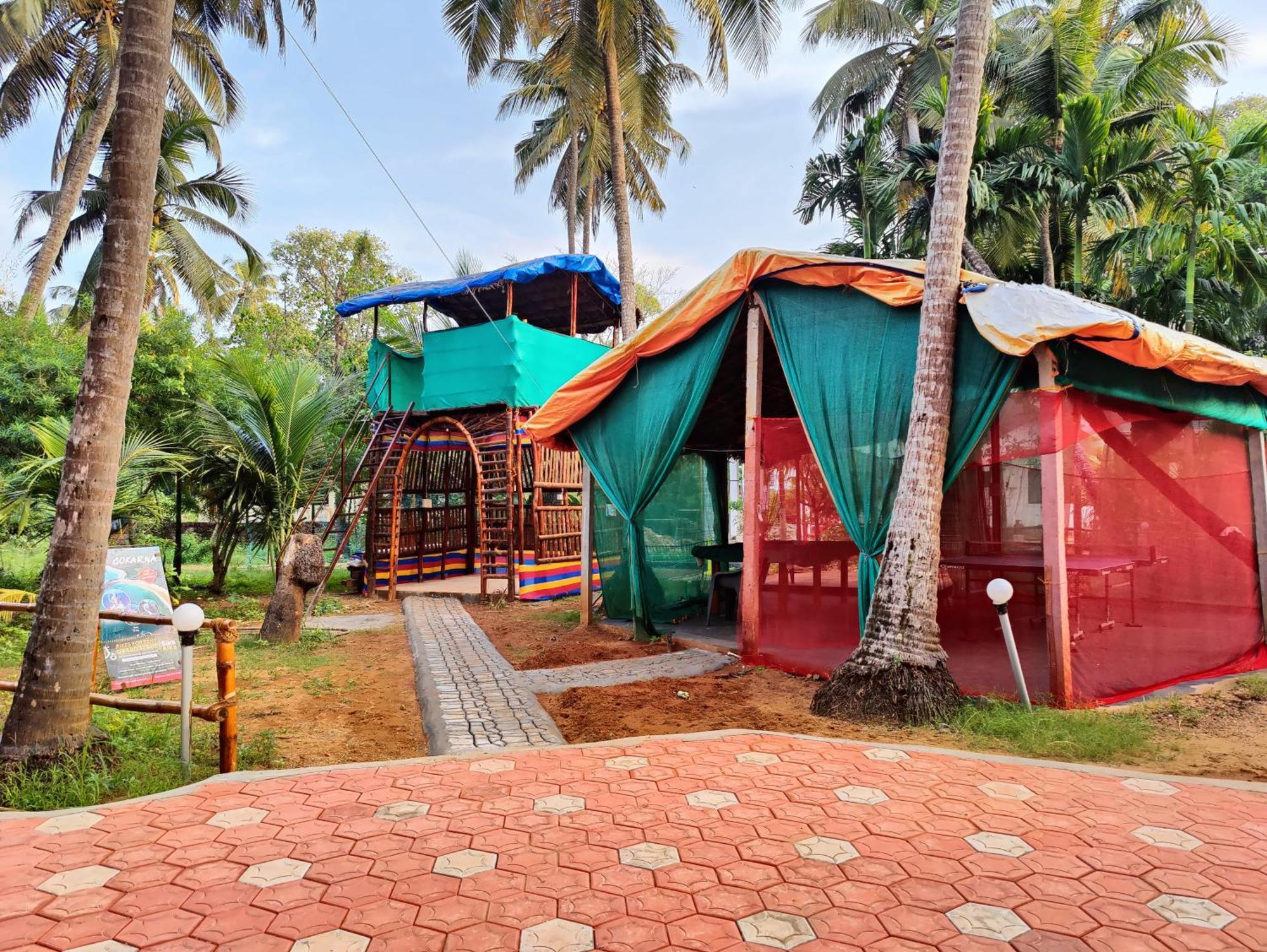 Artkarna Hotel Gokarna  Eksteriør billede
